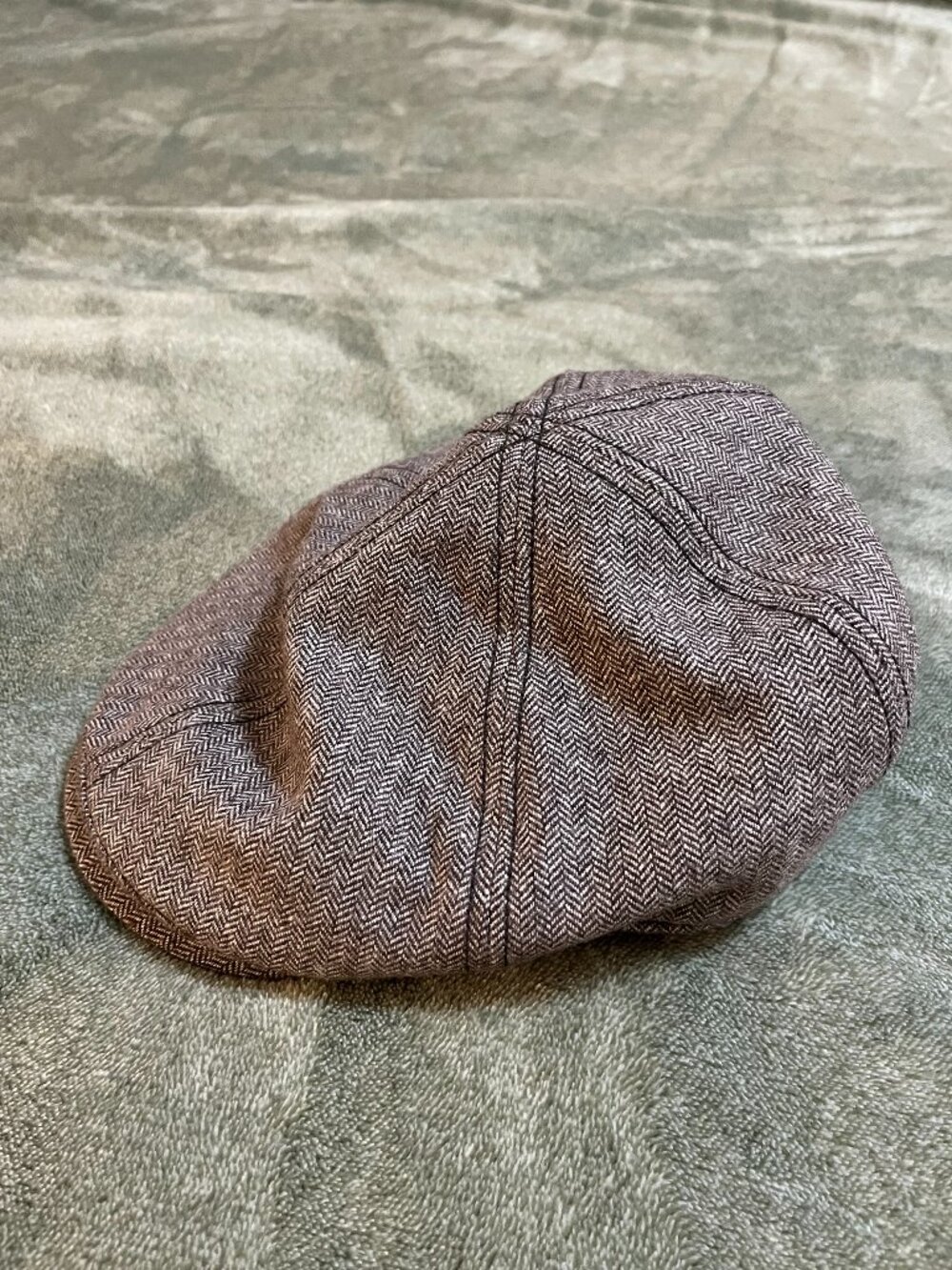 Goorin Bros wool blend newsboy flat cap hat Scally herringbone Peaky Blinders